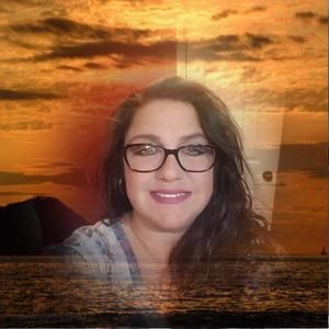 Meet your Posher, Michelle tennyson